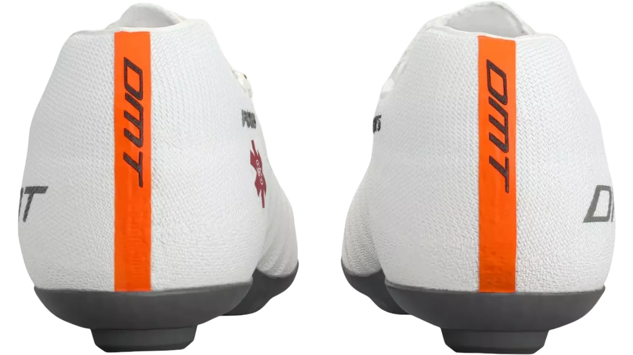 DMT Pogi's Superlight Blanches – Chaussures route | LES ÉQUIPIERS