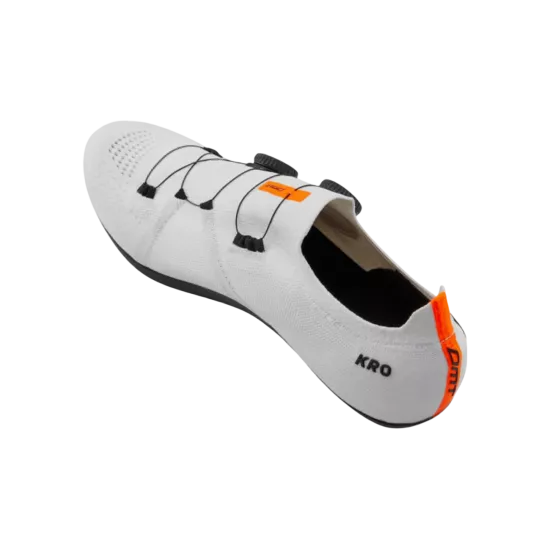 Chaussures Route DMT KR0 Blanc | 3D Knit, Double BOA® Li2, Semelle Carbone SL | Les Équipiers