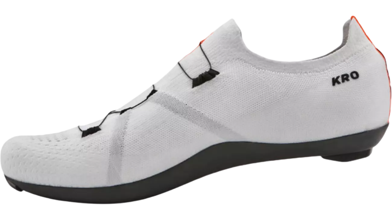 Chaussures Route DMT KR0 Blanc | 3D Knit, Double BOA® Li2, Semelle Carbone SL | Les Équipiers