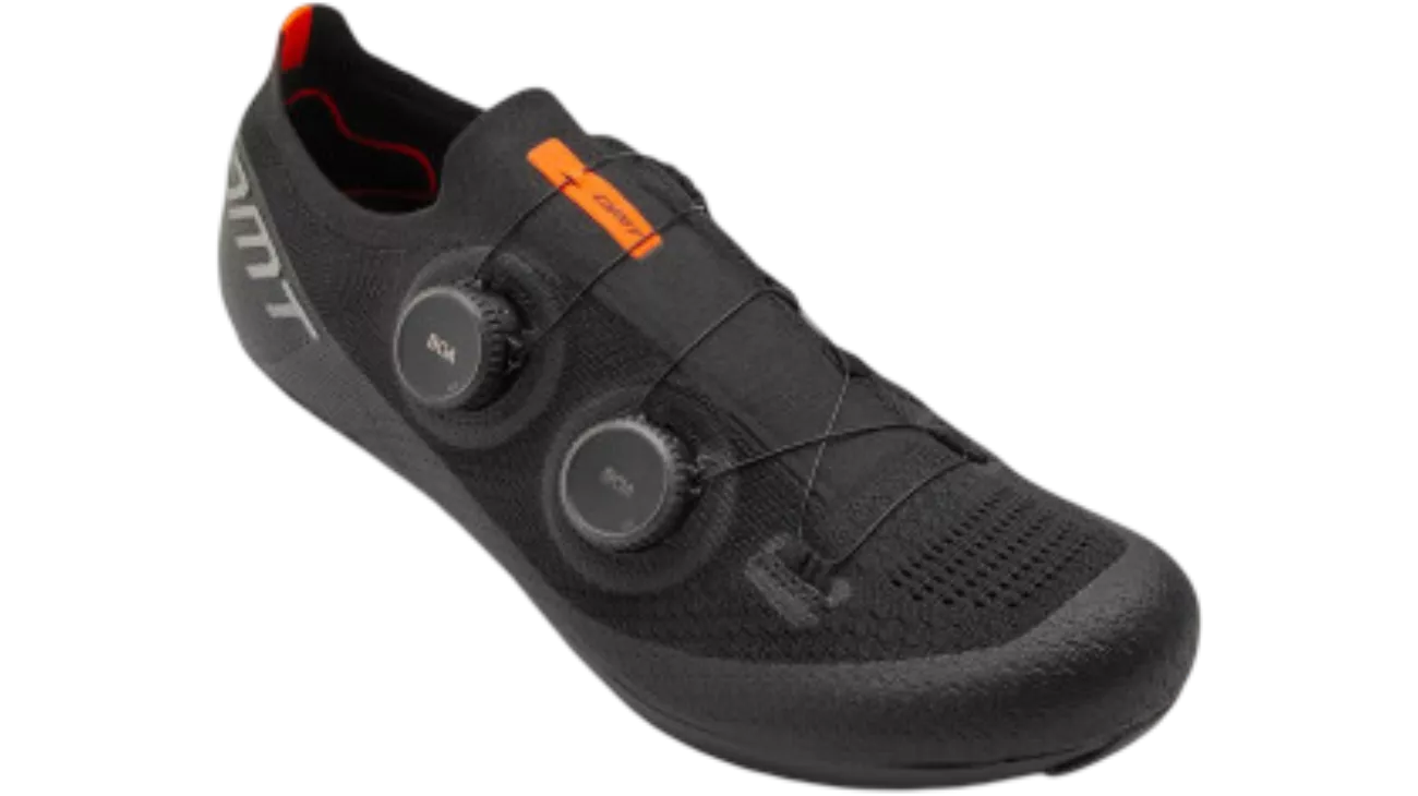 Chaussures Route DMT KR0 Blanc | 3D Knit, Double BOA® Li2, Semelle Carbone SL | Les Équipiers