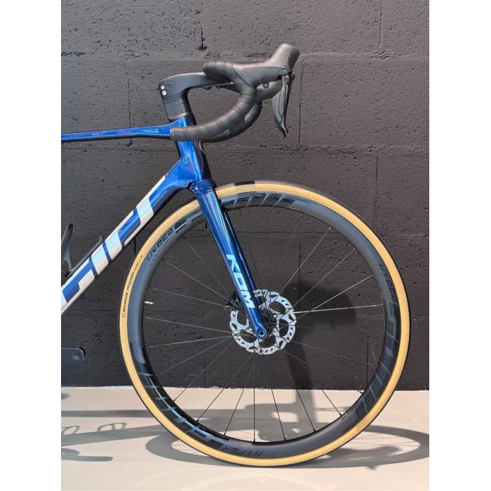 Girs KOM Shimano 105 Di2 - Montage à la carte | Les Équipiers