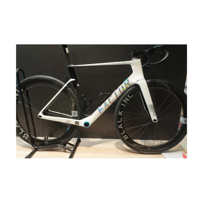 Factor OSTRO VAM 2.0 Kit Châssis | LesEquipiers.cc