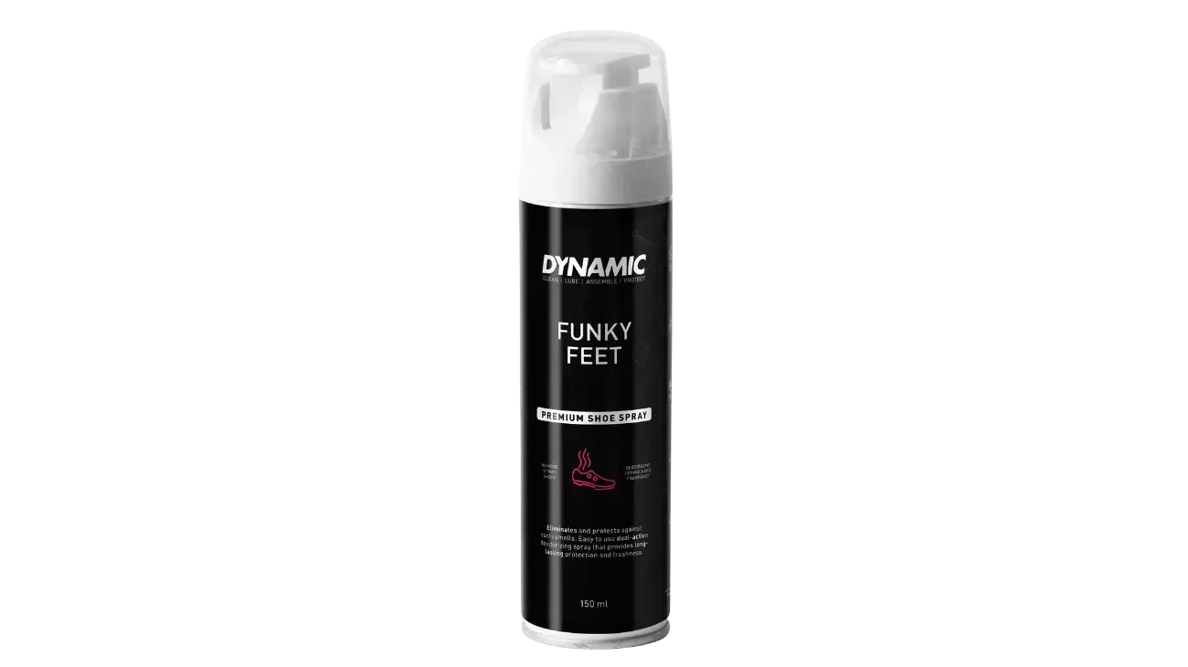 Éliminez les mauvaises odeurs de vos chaussures de cyclisme avec Dynamic Funky Feet. Un spray premium à double action qui absorb