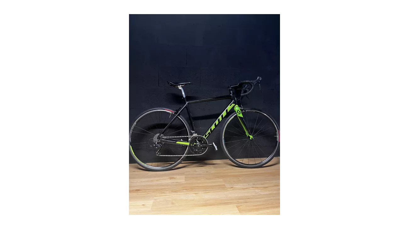 scott 30  SCOTT  LES ÉQUIPIERS