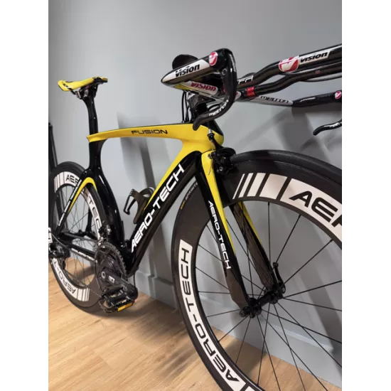 Vélo Contre-la-Montre Aero-tech - Shimano 105 - Taille M | Les Équipiers