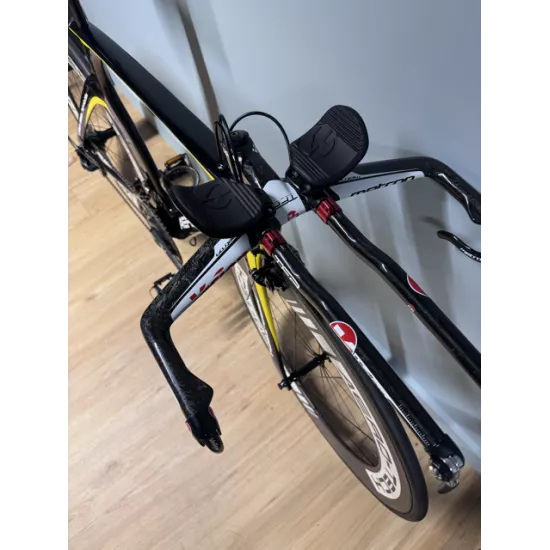 Vélo Contre-la-Montre Aero-tech - Shimano 105 - Taille M | Les Équipiers