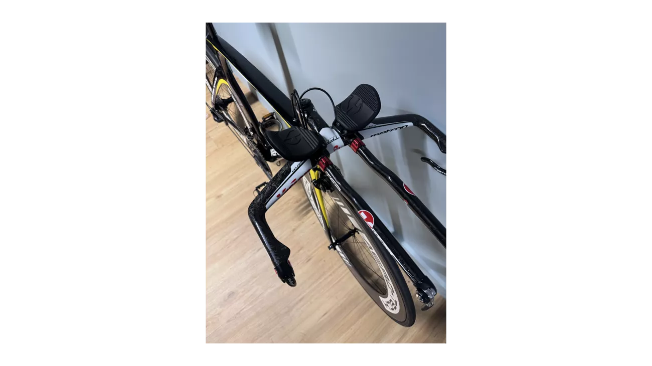 Vélo Contre-la-Montre Aero-tech - Shimano 105 - Taille M | Les Équipiers