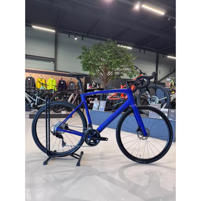 Specialized Roubaix SL8 Sport occasion reconditionné - Shimano 105 12v carbone