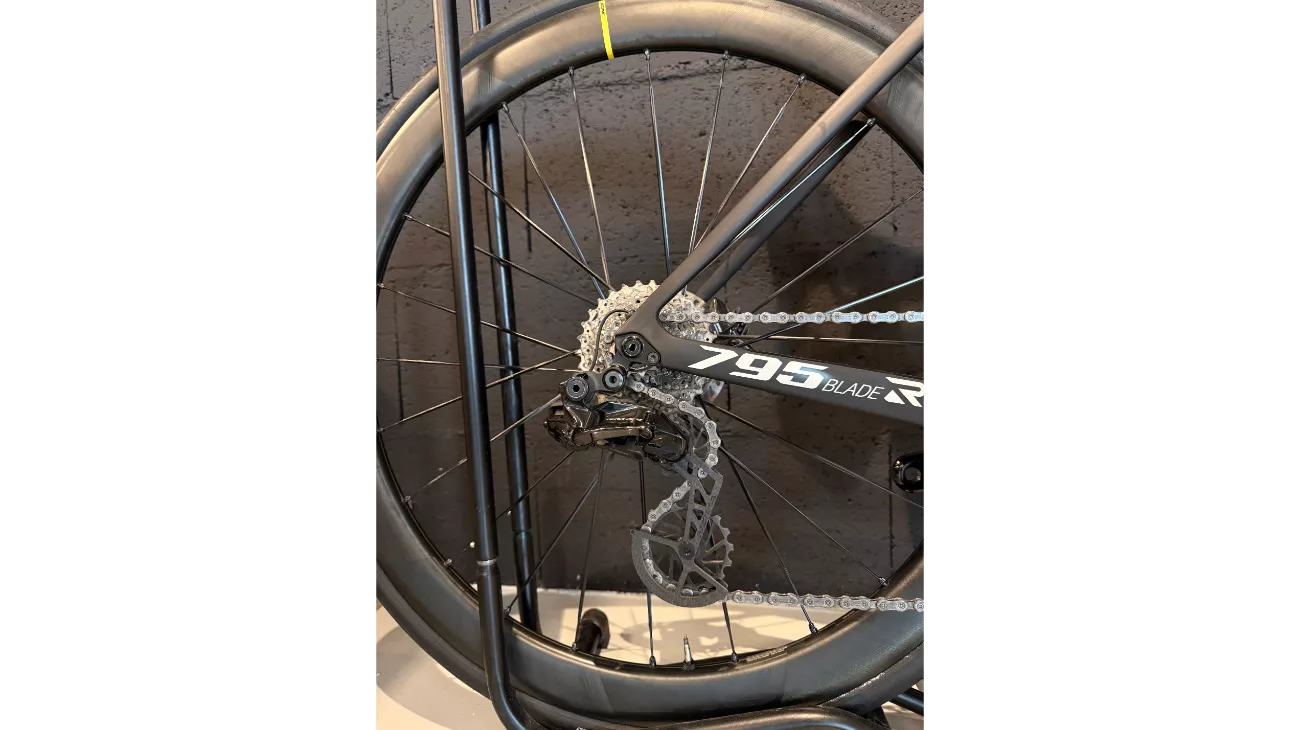 Look 795 Blade RS occasion Dura-Ace Di2 12v Mavic Cosmic SLR 45