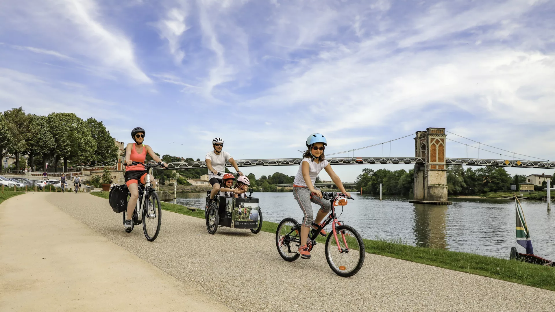 La Voie Bleue (V50) ©Guillaume Robert-Famy