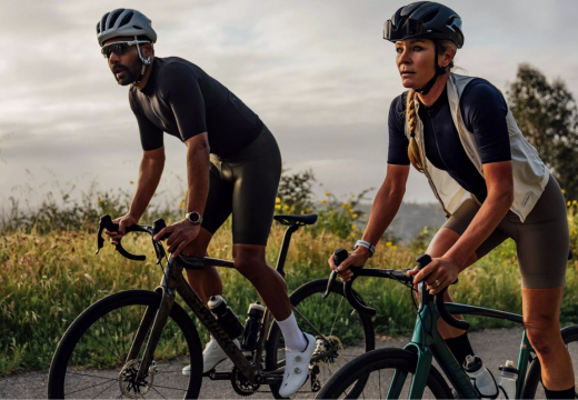 Specialized Roubaix SL8 : le vélo de route endurance qui avale les kilomètres (même sur mauvaises routes)